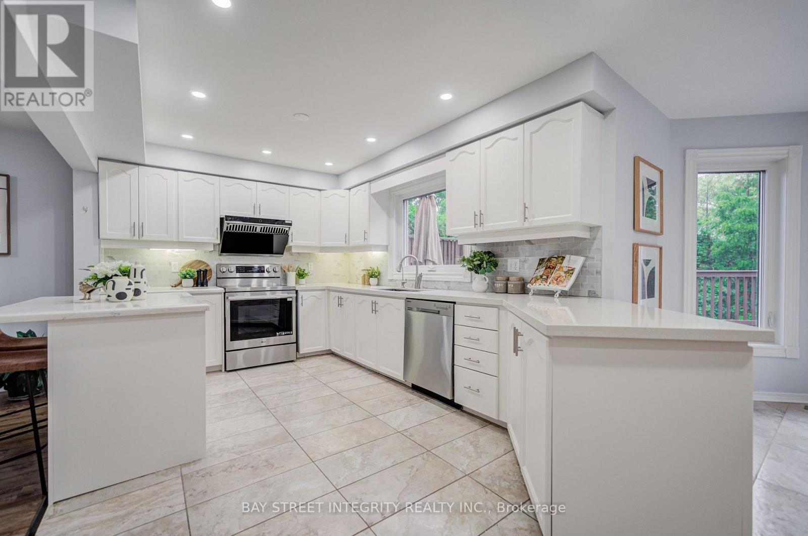 753 COLLEGE MANOR DRIVE - 12