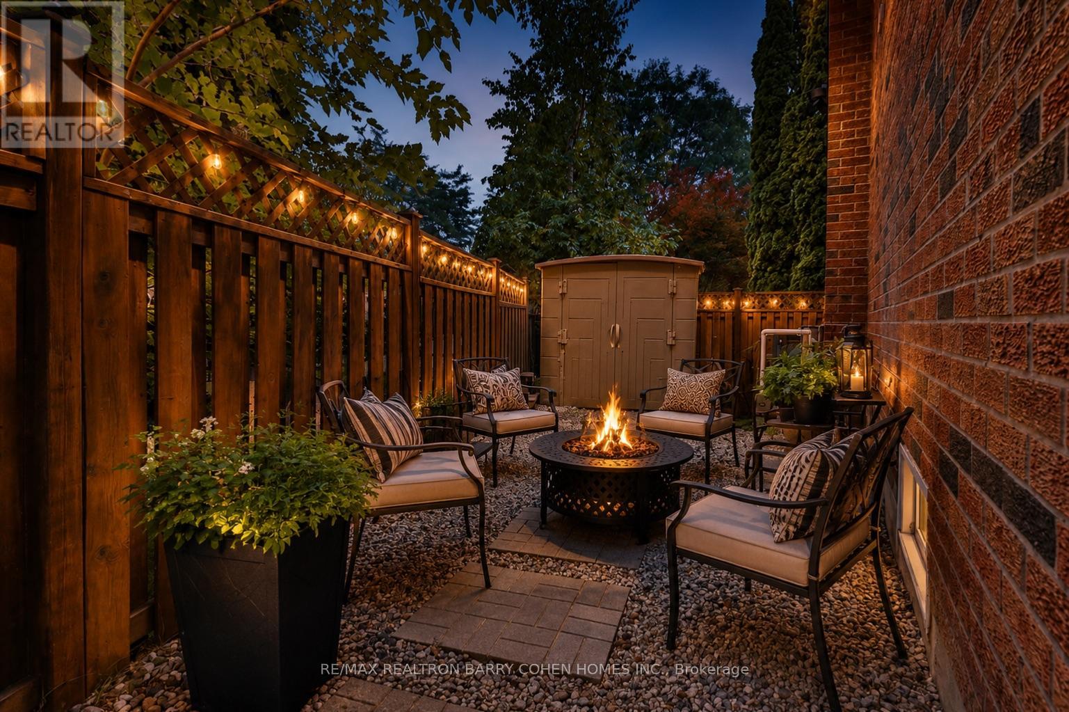 4 HASHBURY PLACE - 44