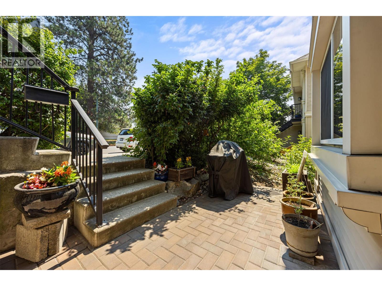 #108 1380 Dilworth Crescent - 8