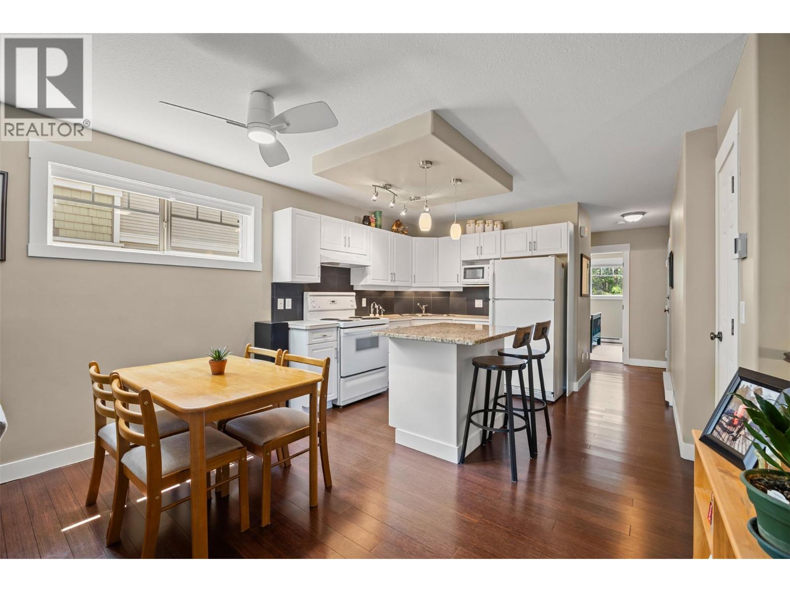 #108 1380 Dilworth Crescent - 11