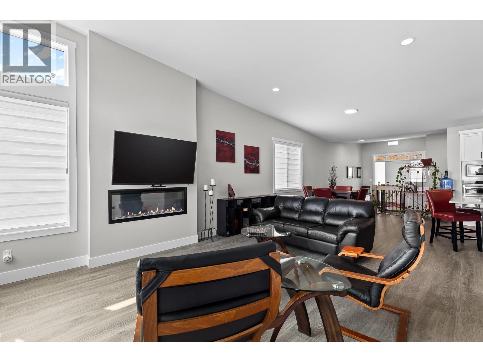 #15 7735 Okanagan Hills Boulevard - 38