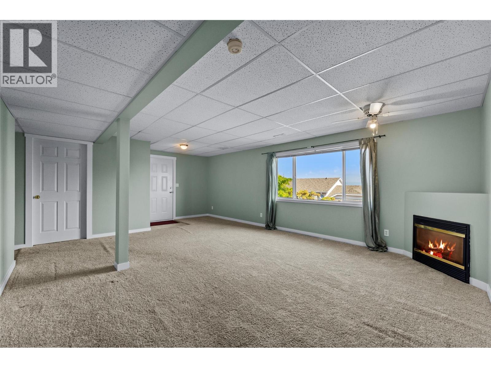 #88 2022 Pacific Way - 26