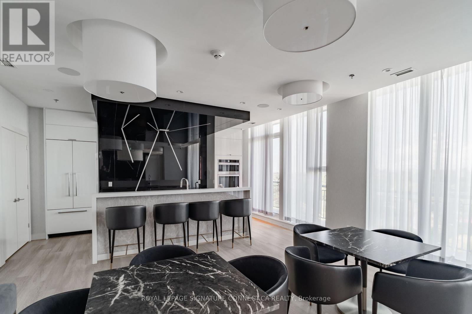 #706 90 GLEN EVEREST ROAD - 21