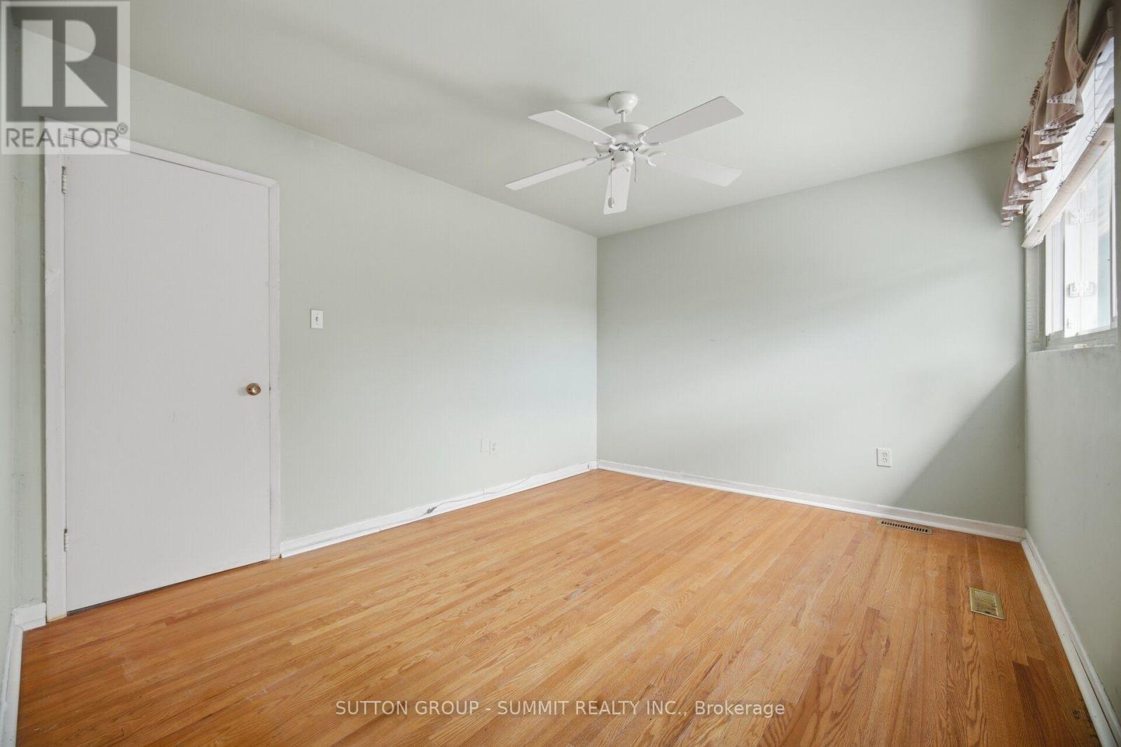 667 GREEN MEADOW CRESCENT - Image 26