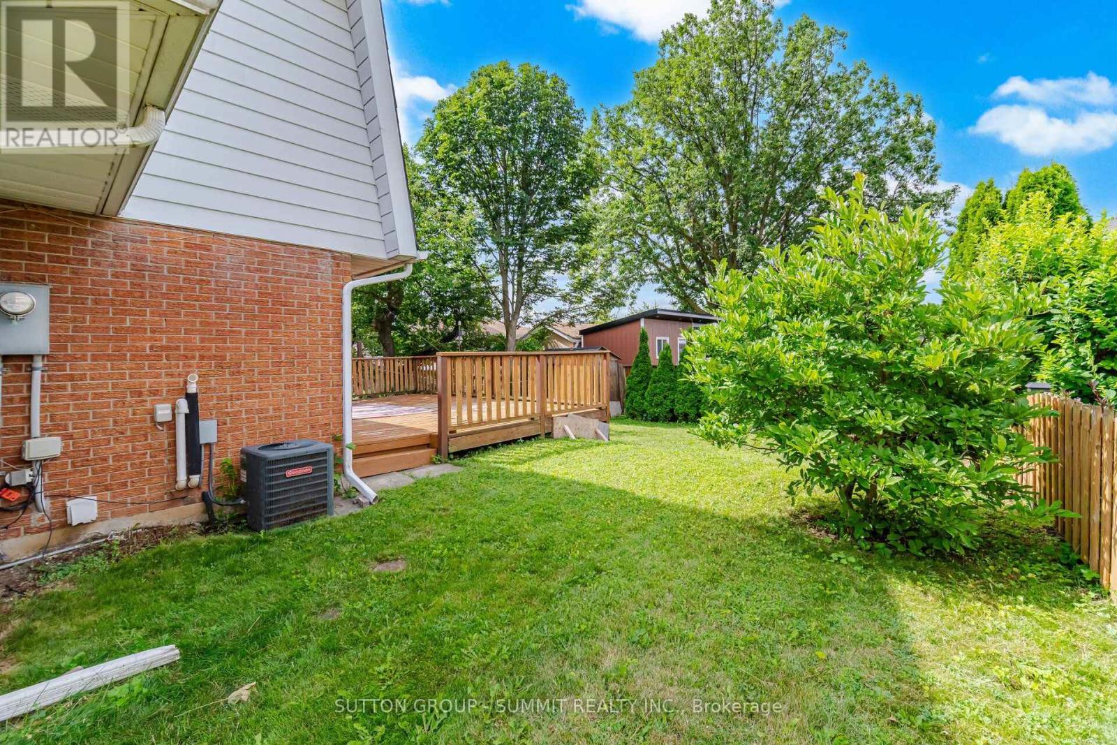 667 GREEN MEADOW CRESCENT - Image 47