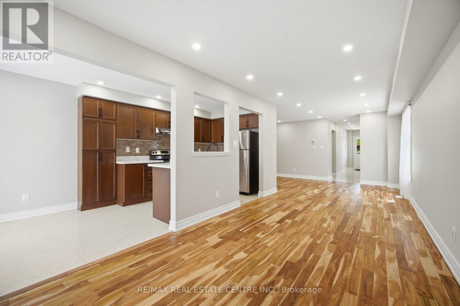 31 SPICEBUSH TERRACE - 12