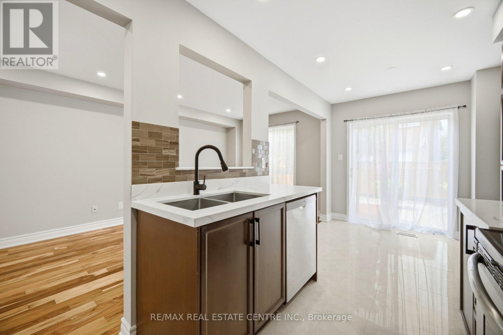 31 SPICEBUSH TERRACE - 16