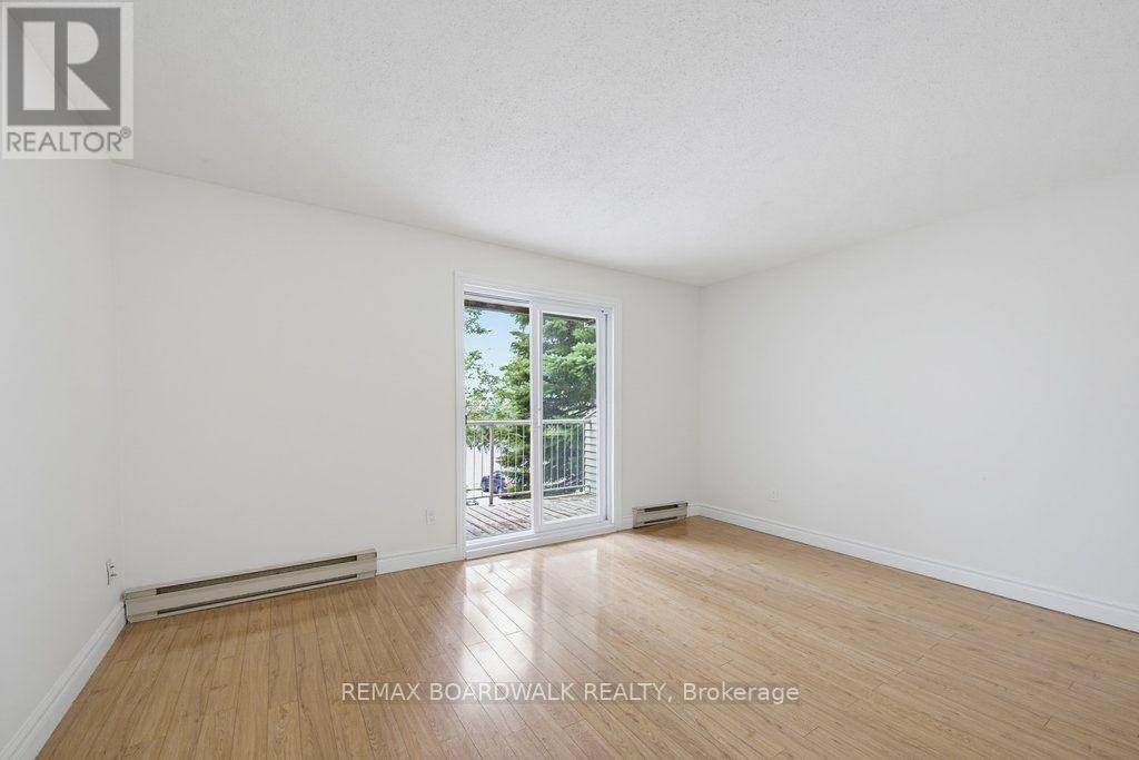 #207 250 BRITTANY DRIVE - 4
