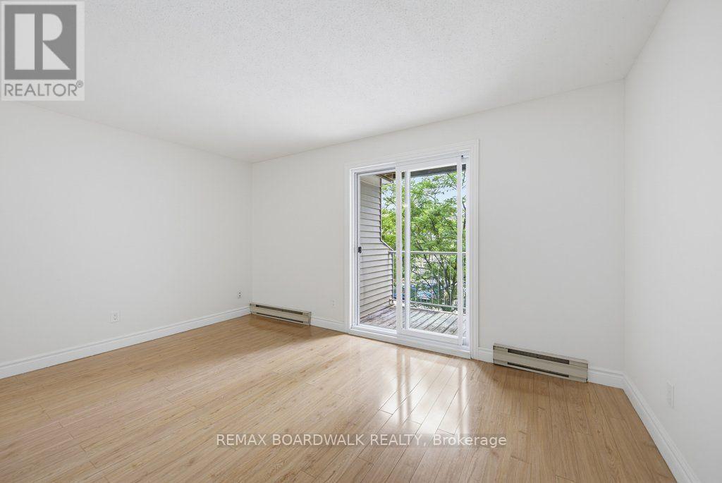 #207 250 BRITTANY DRIVE - 8