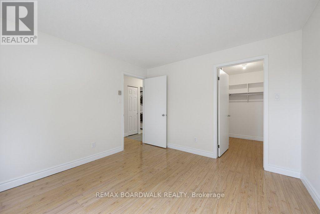 #207 250 BRITTANY DRIVE - 15