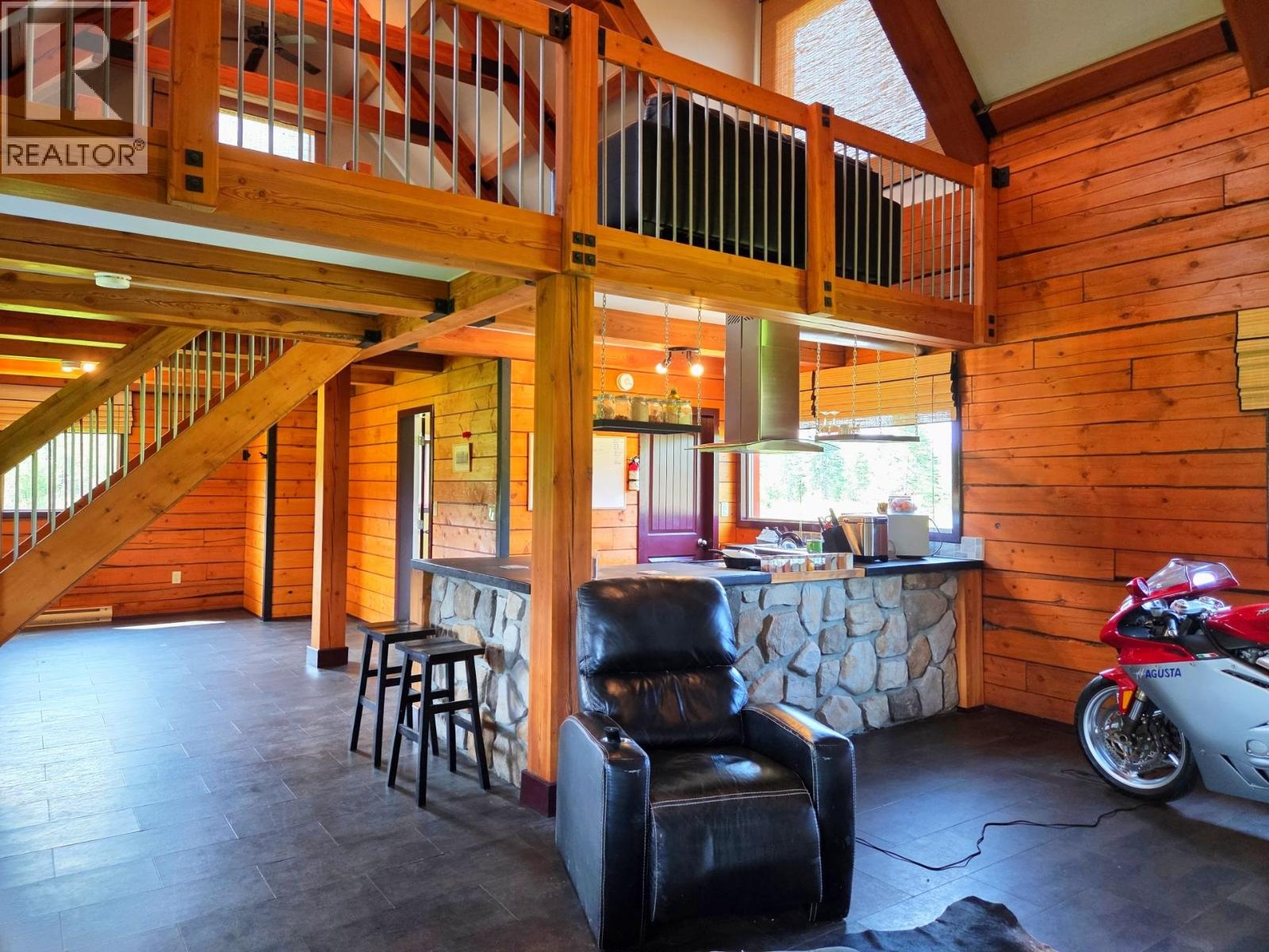 8170 LOOS ROAD - 22