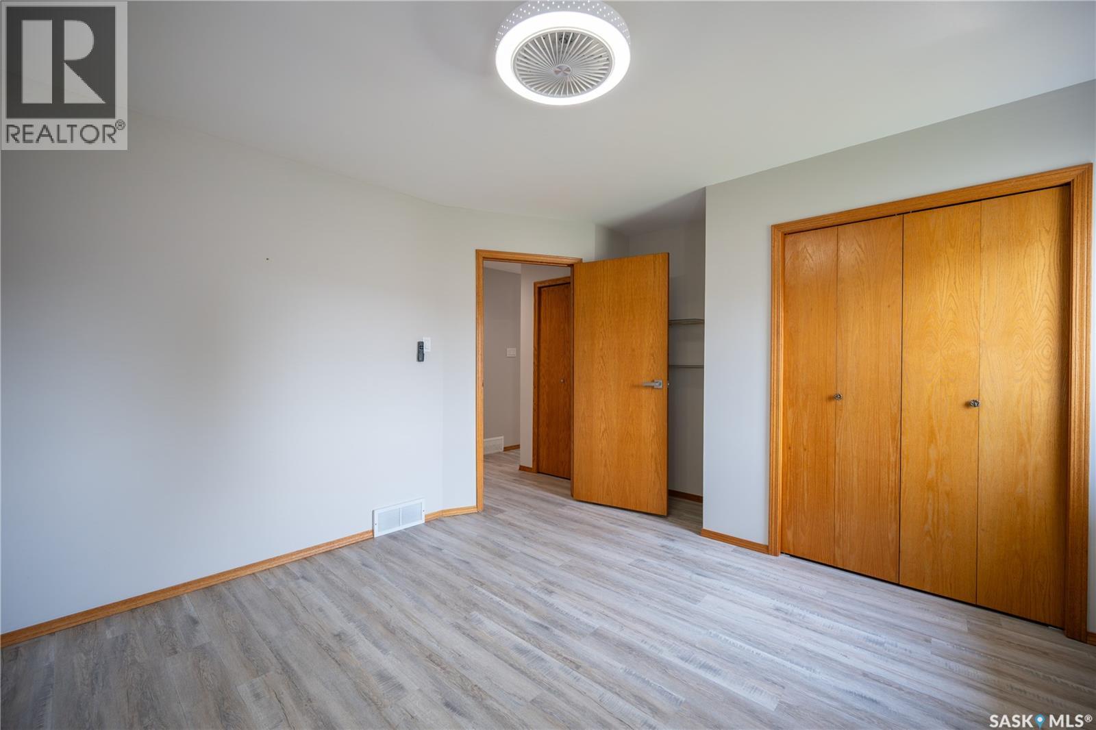 #3 78 Russell DRIVE - Image 23