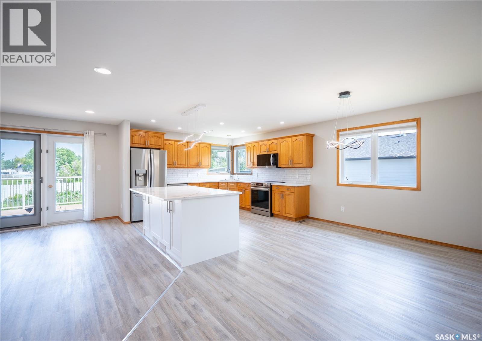 #3 78 Russell DRIVE - Image 7