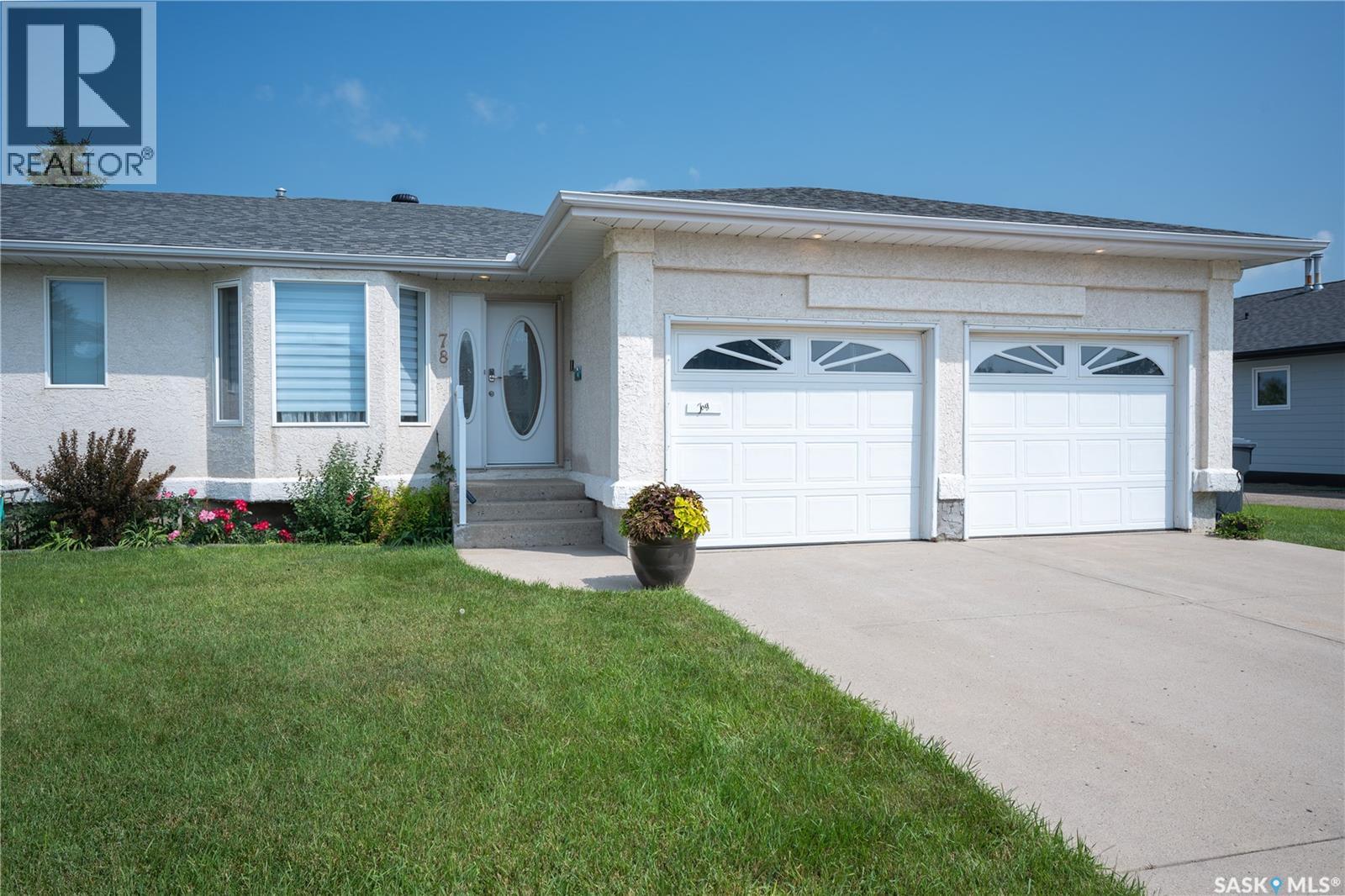 #3 78 Russell DRIVE - 2