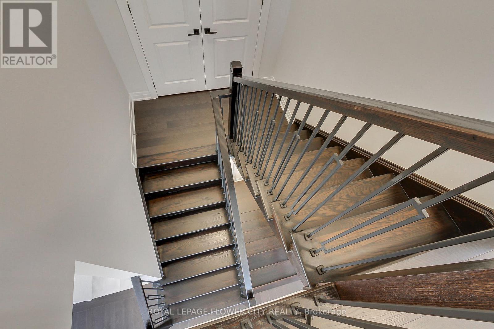 #1 400 NEWMAN DRIVE - Image 21