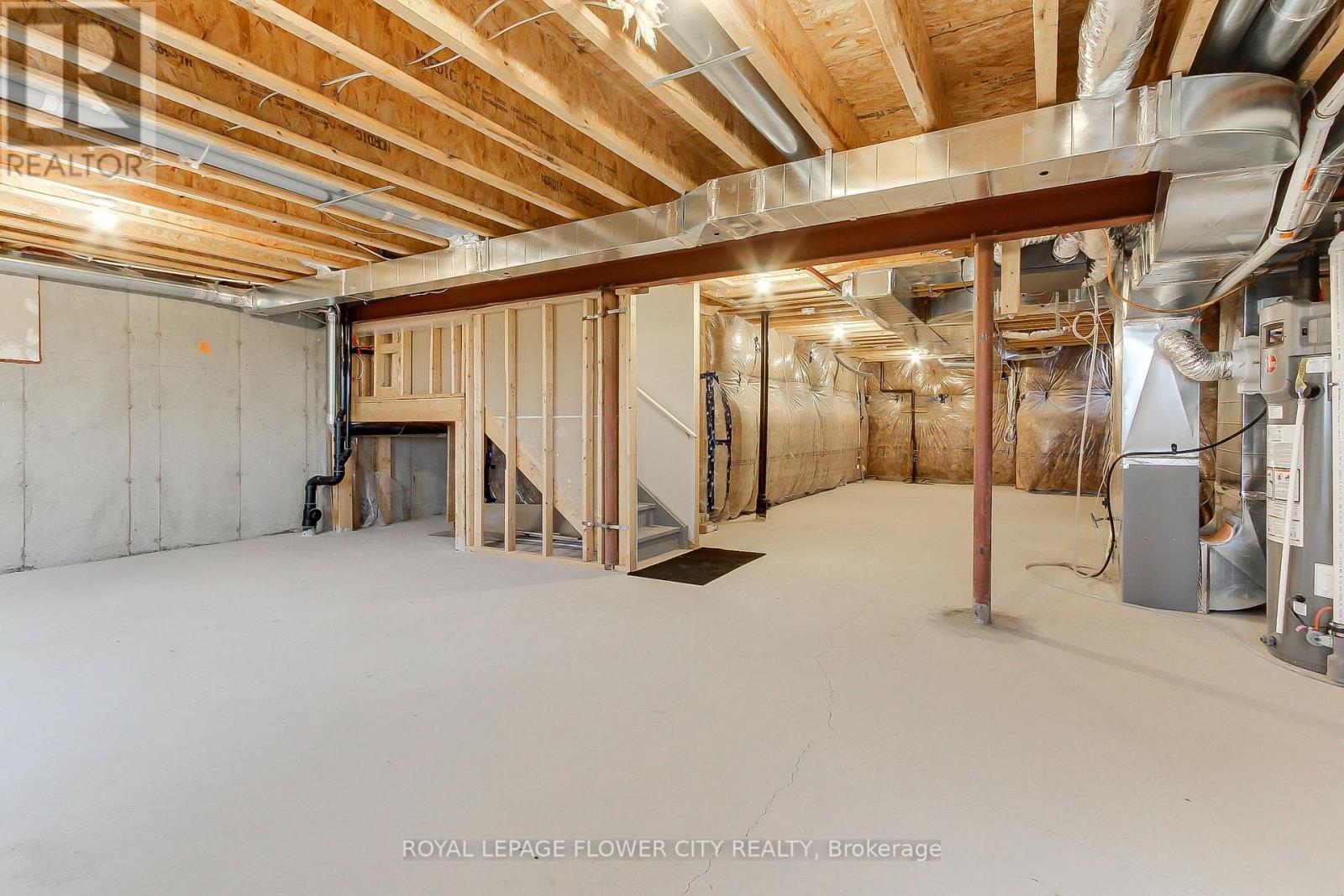 #1 400 NEWMAN DRIVE - Image 38