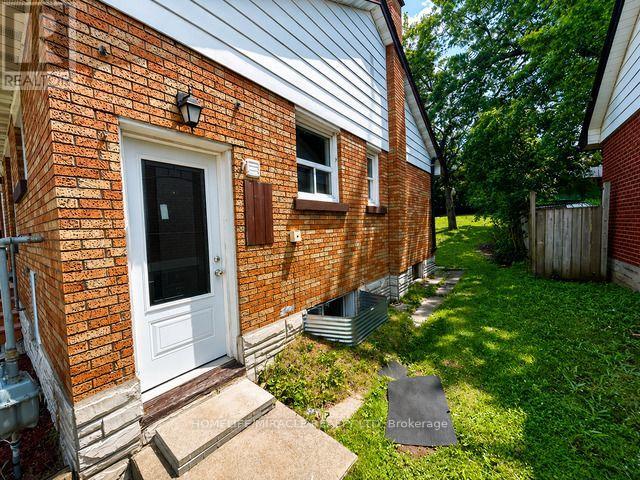 199 ALLEN STREET E - 26