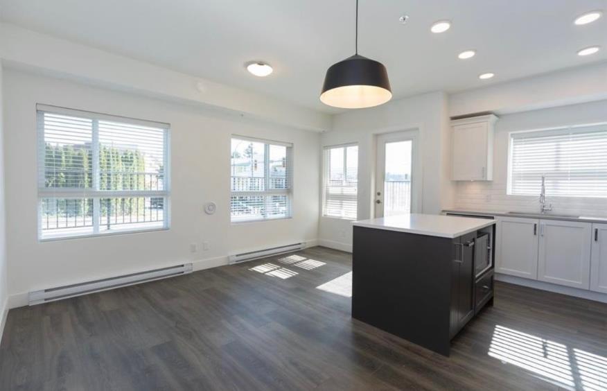 106 33568 GEORGE FERGUSON WAY, Abbotsford