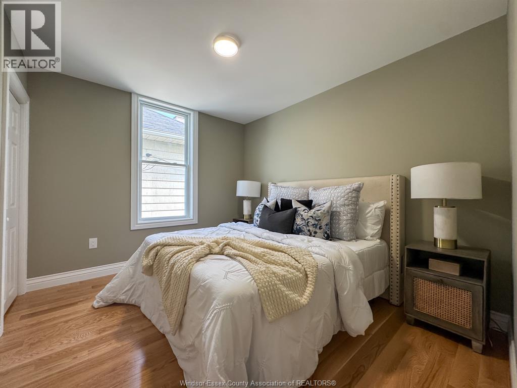 1720 MARENTETTE AVENUE - 20