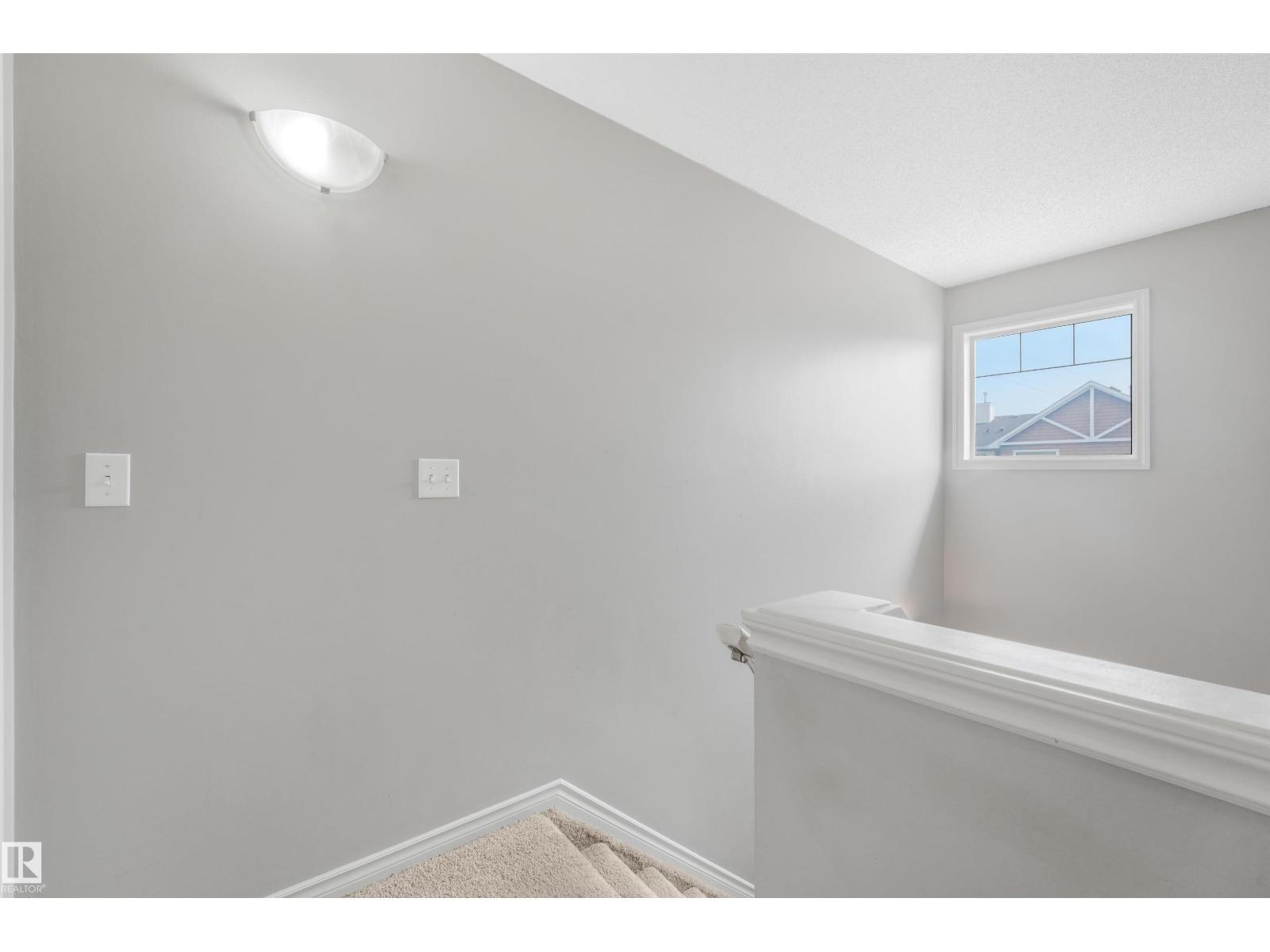#33 3010 33 AV NW - 24