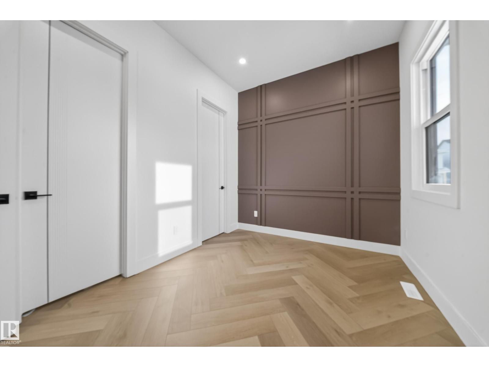 132 29 ST SW - 21