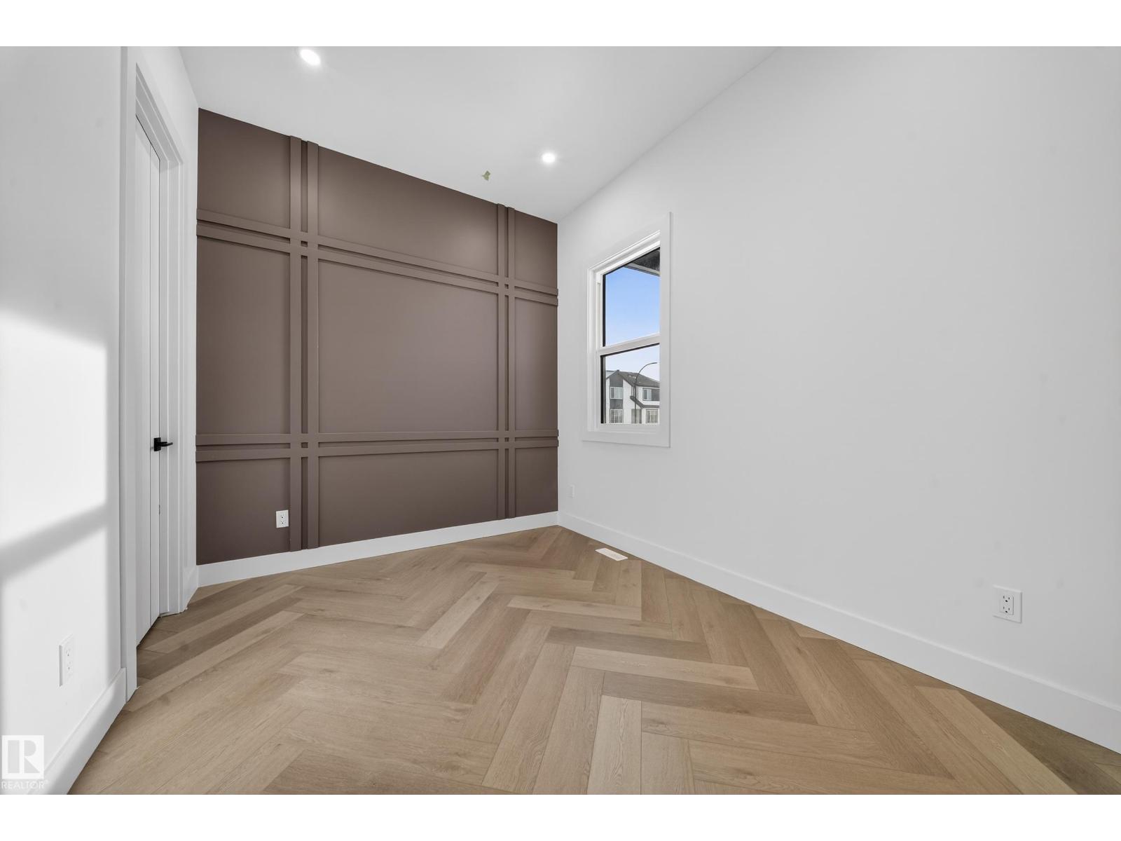 132 29 ST SW - 22