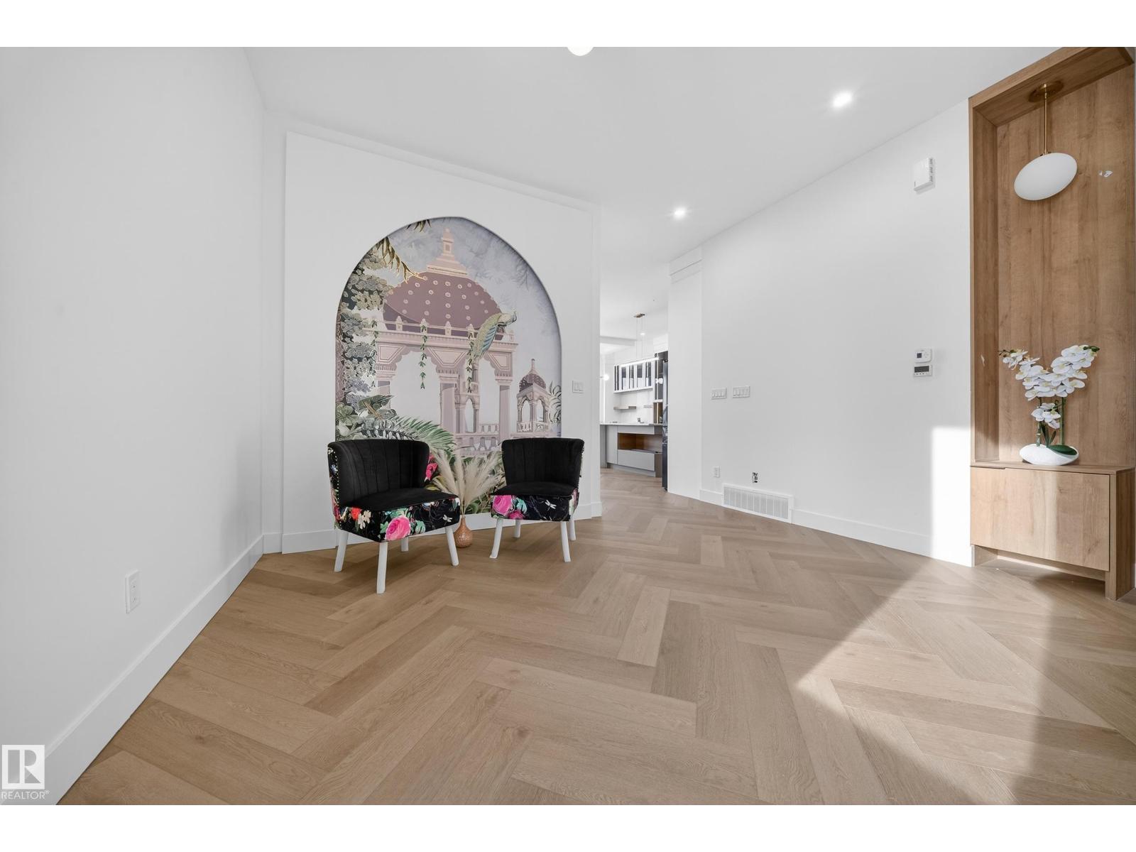 132 29 ST SW - 4