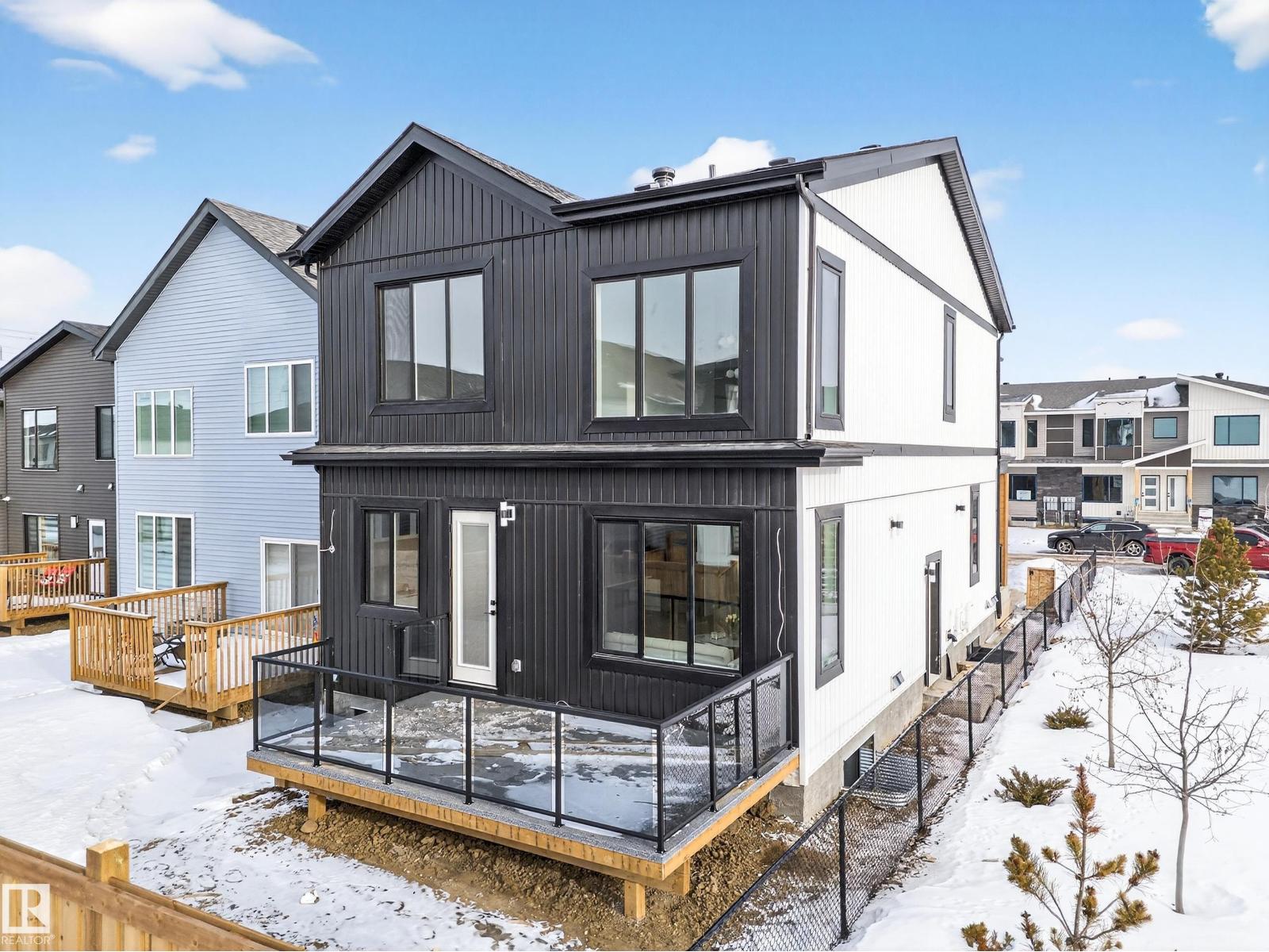 132 29 ST SW - 68