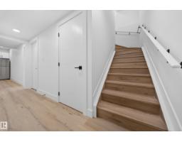 132 29 St Sw, Edmonton, AB T6X3E2 Photo 55