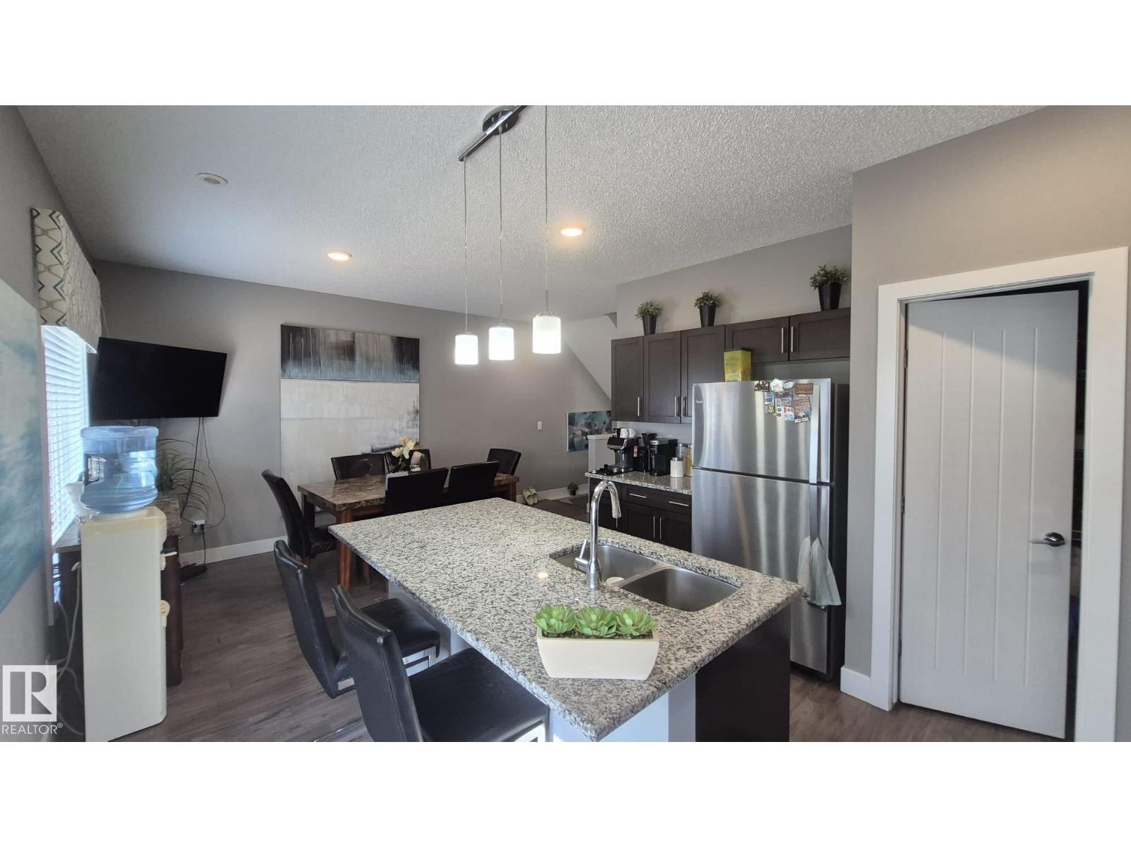 #9 804 welsh DR SW - 53