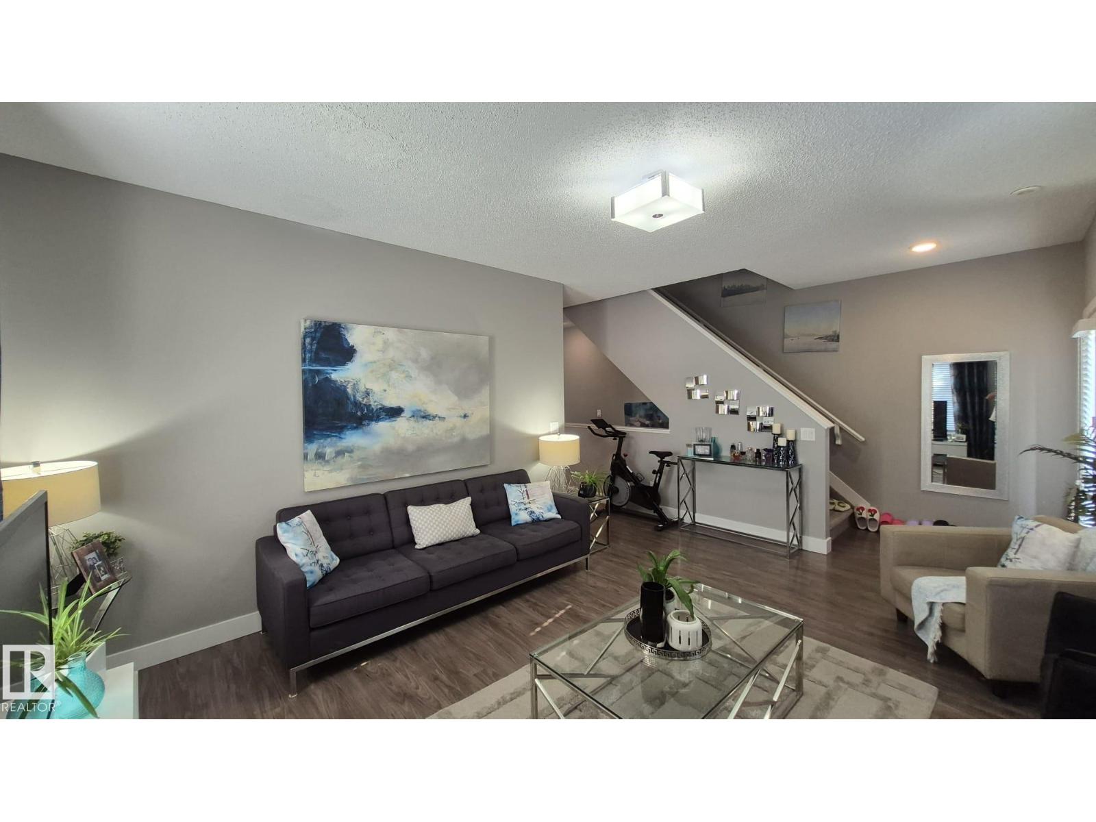 #9 804 welsh DR SW - 10