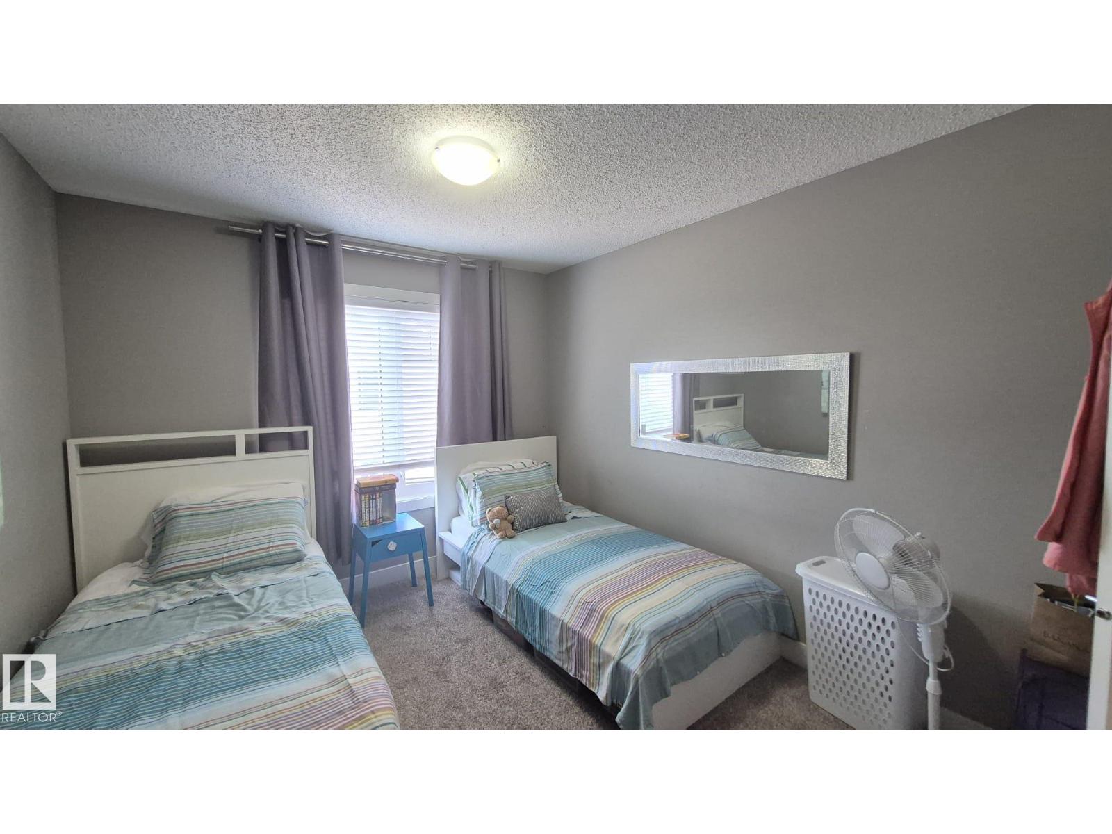 #9 804 welsh DR SW - 22