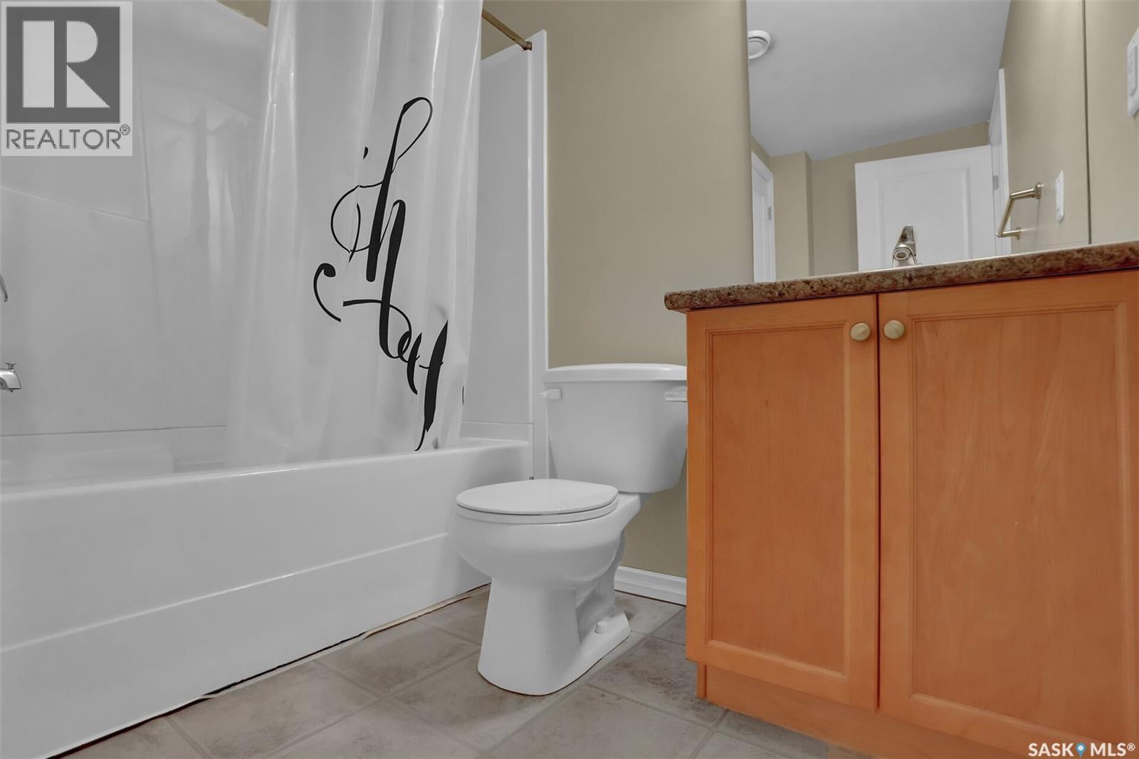 #3876 Robinson STREET - 22