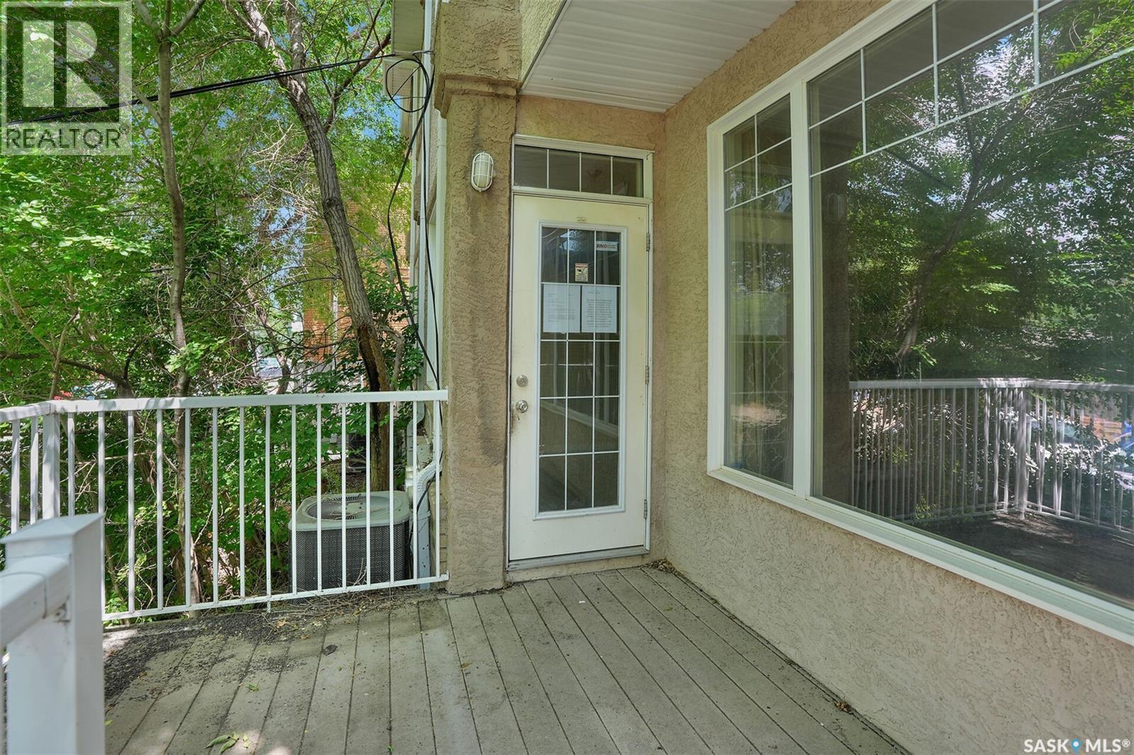 #3876 Robinson STREET - 26