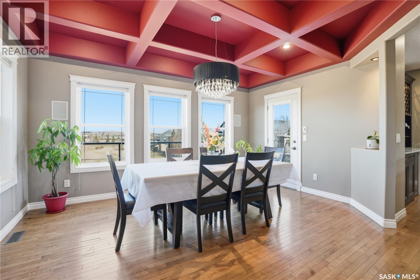 102 Thode AVENUE - 18