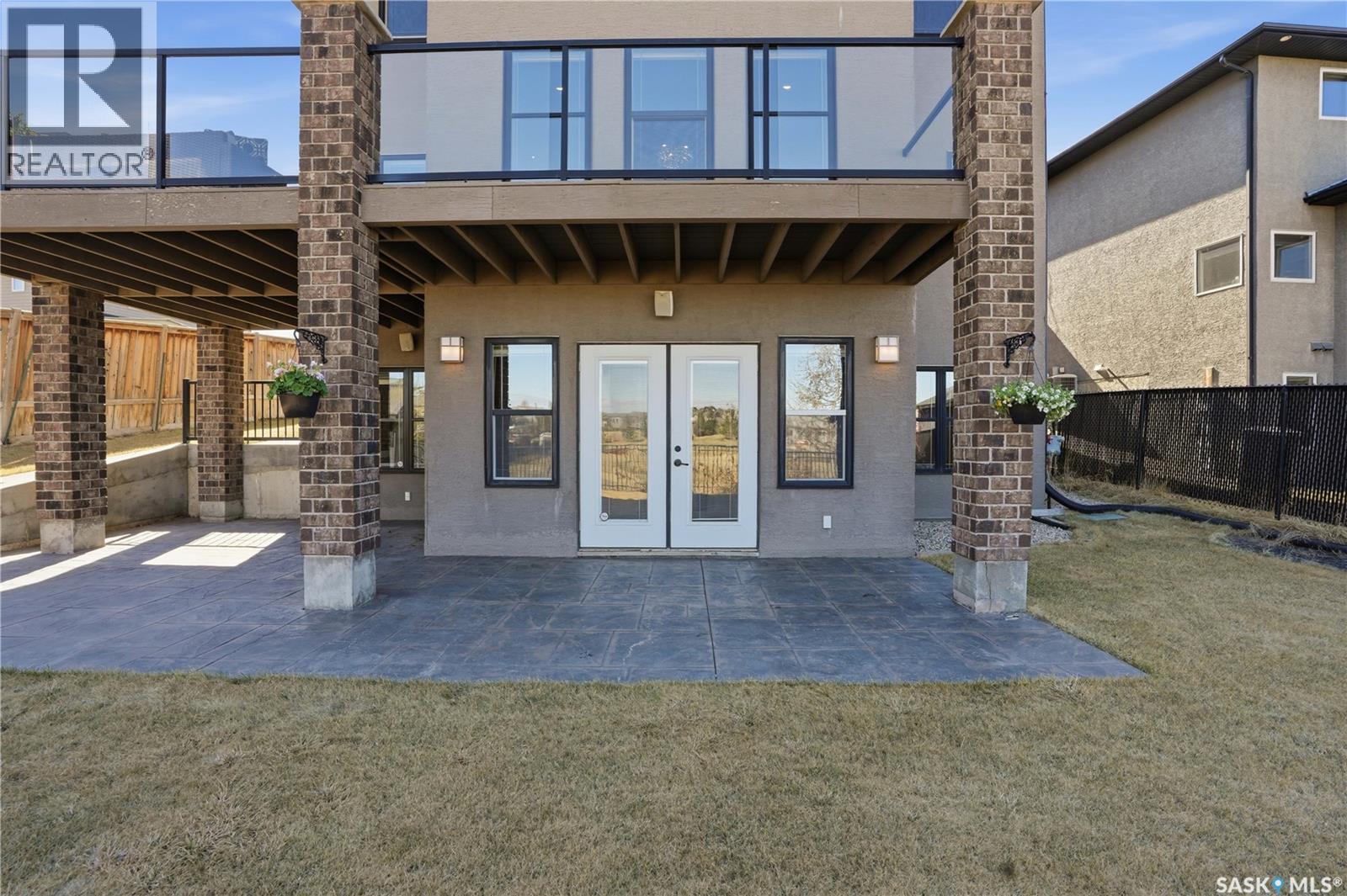 102 Thode AVENUE - 68