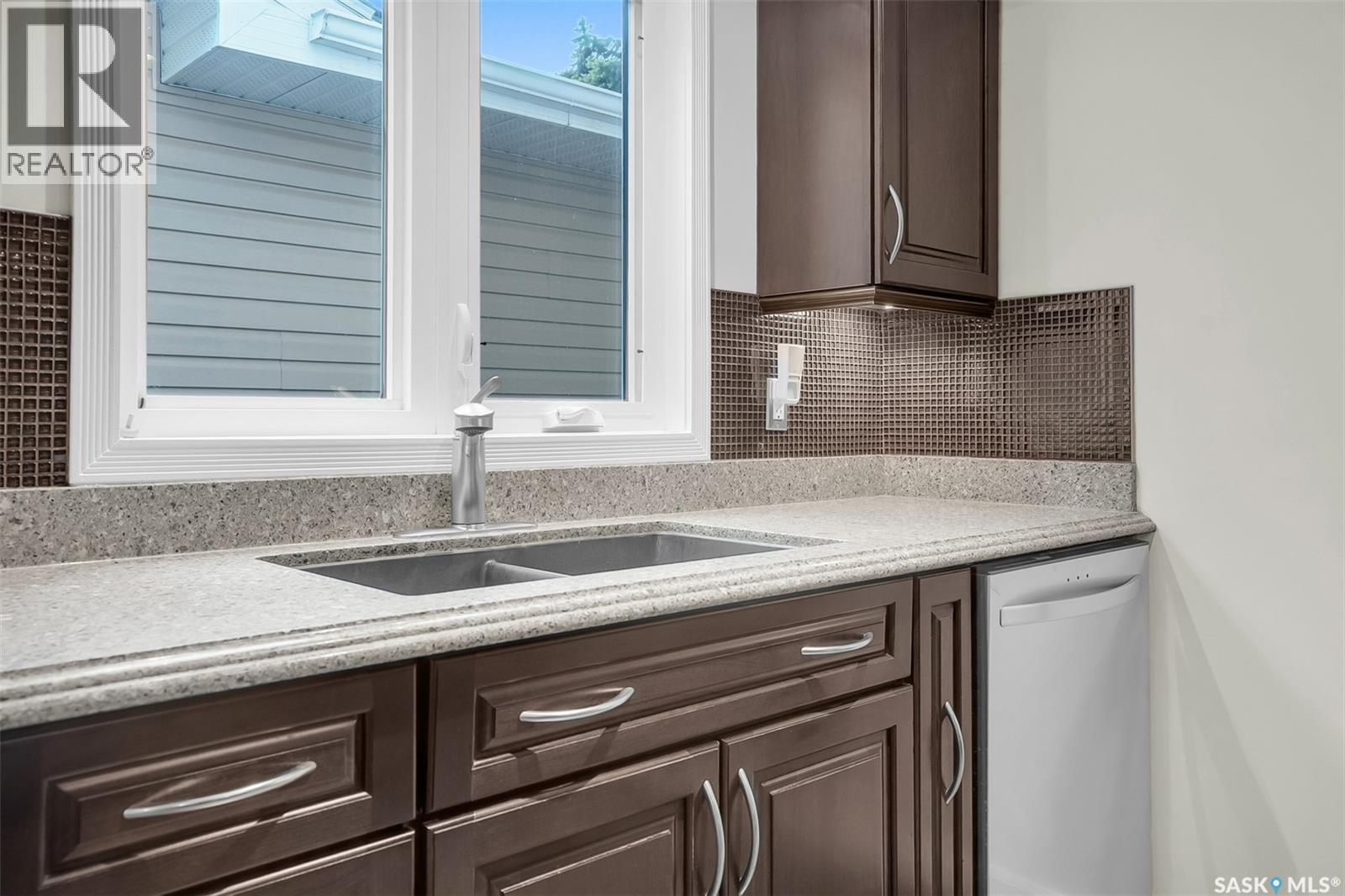 3445 Caen STREET - 14