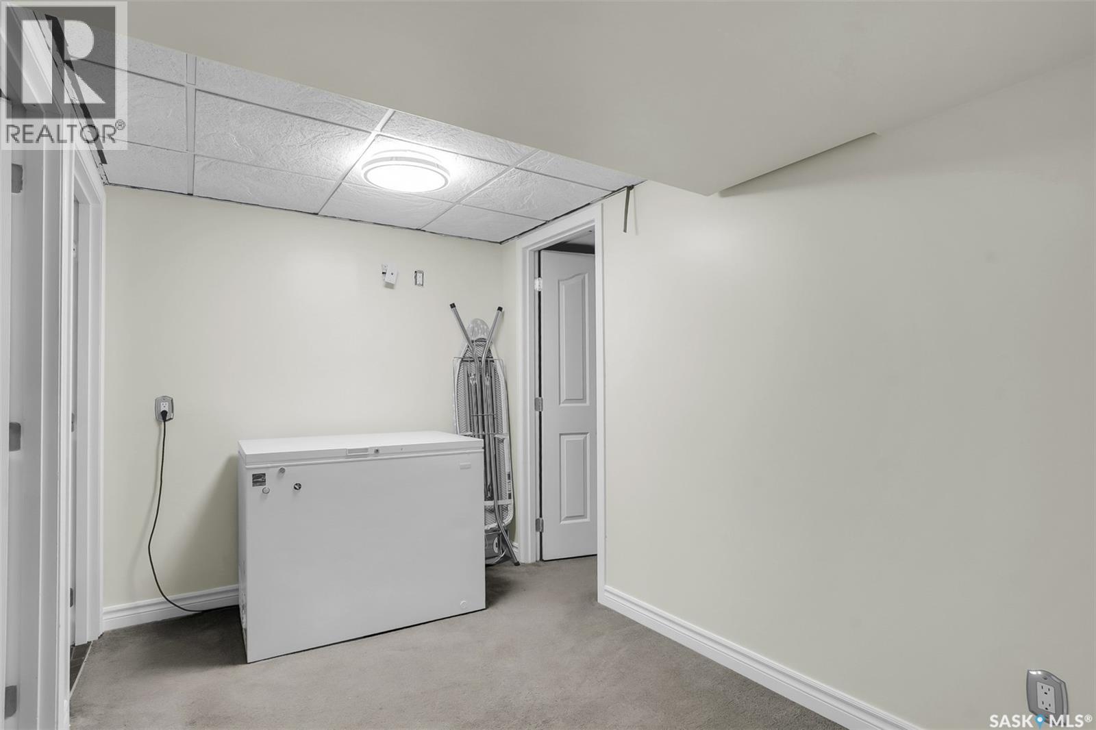 3445 Caen STREET - 36
