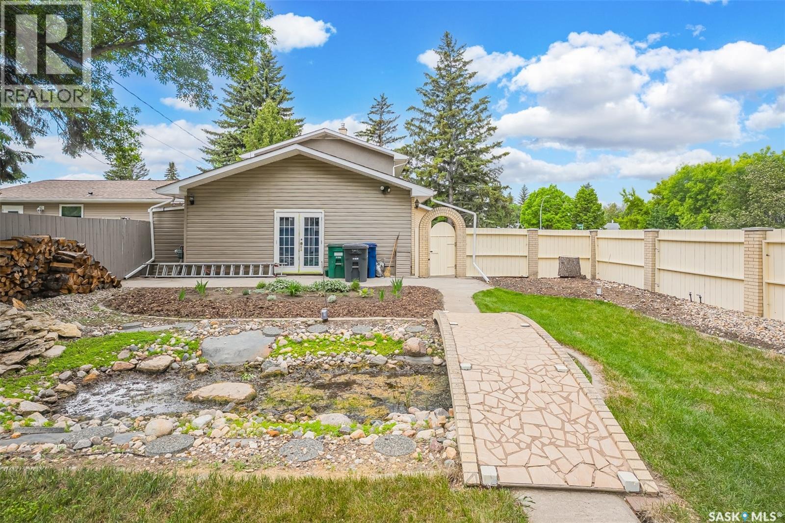 3445 Caen STREET - 44
