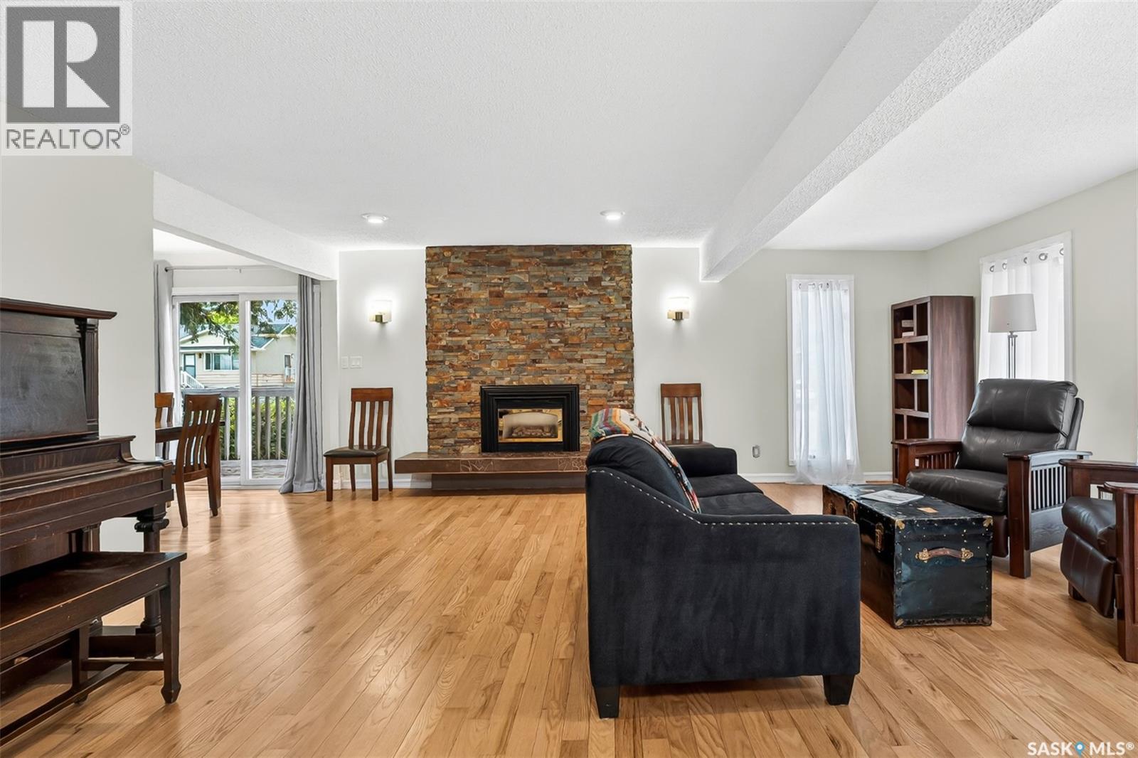 3445 Caen STREET - 6