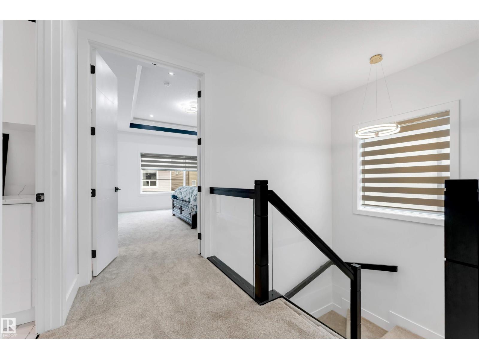 1827 17 AV NW - 38