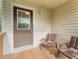 Foyer - 30 Ida Bay, Grand Marais, MB R0E0T0 Photo 8
