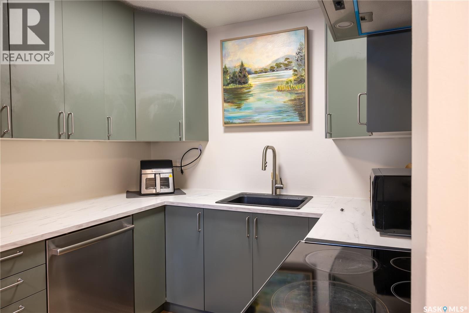 #59 1128 McKercher DRIVE - Image 4