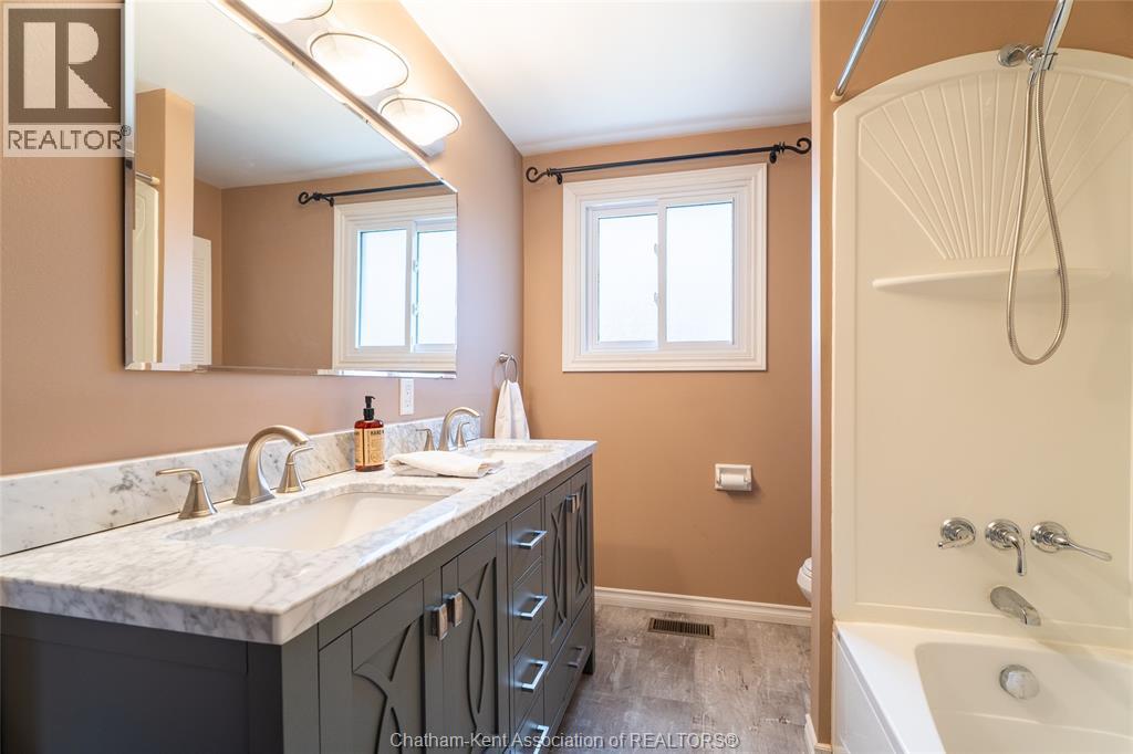 28 Tasan CRESCENT - 28