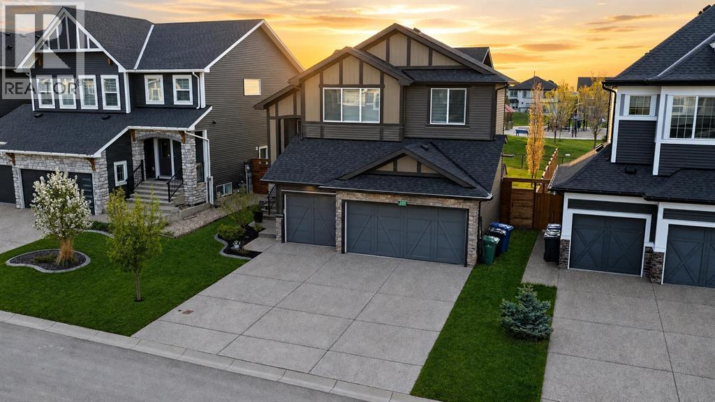 205 Aspenmere Way - 2