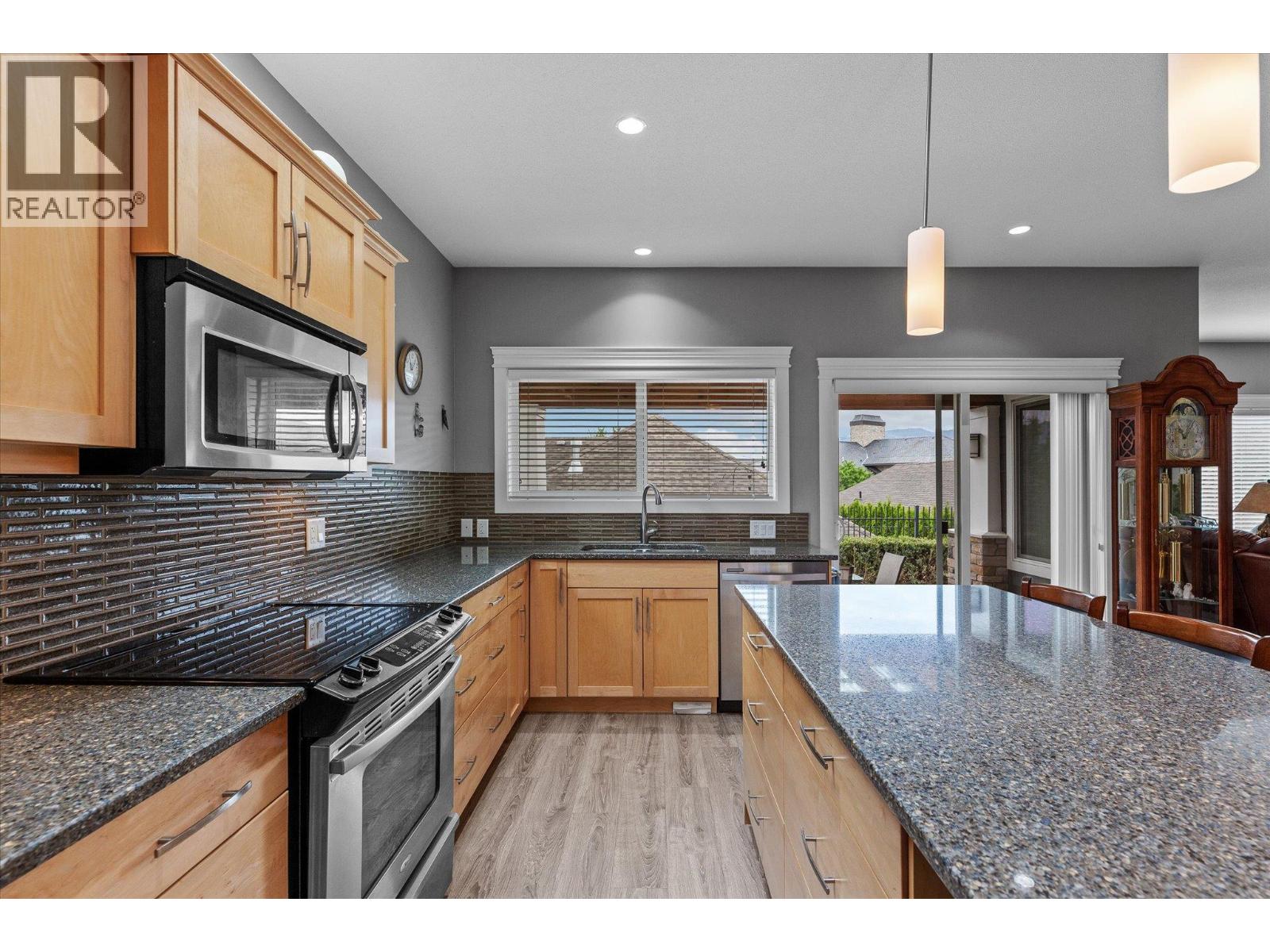 3410 Kingfisher Road - 10