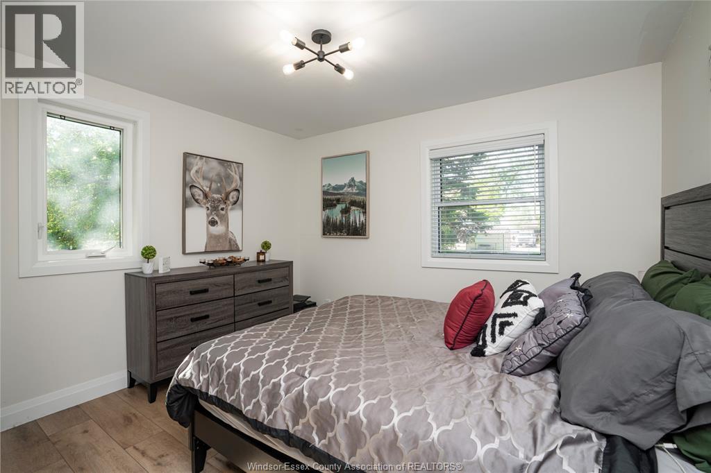 255 EDWARD ROAD - 12