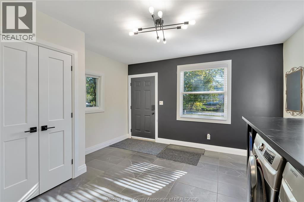 255 EDWARD ROAD - 21