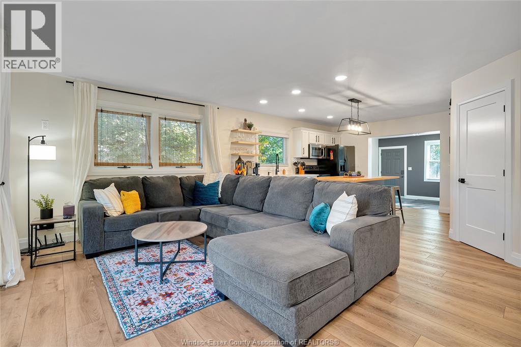 255 EDWARD ROAD - 7