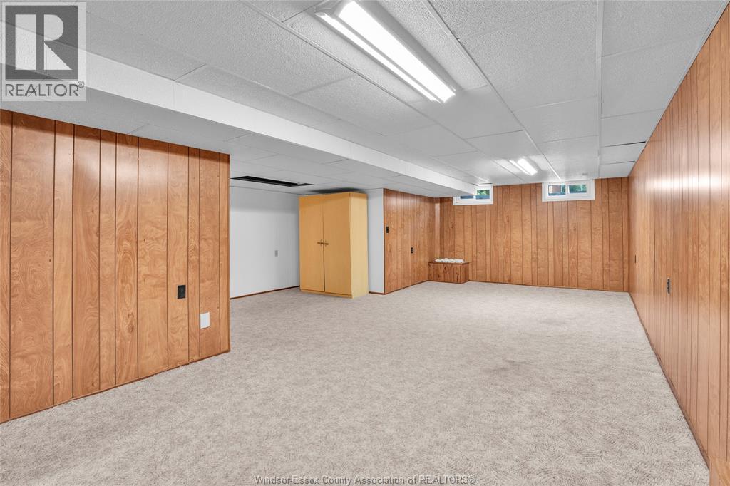 9703 MELVILLE - 19